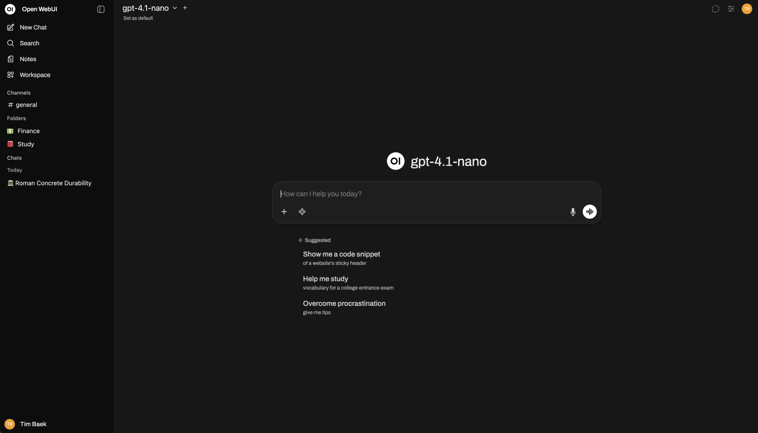 Open WebUI 首次注册后的登录页与对话主页-4